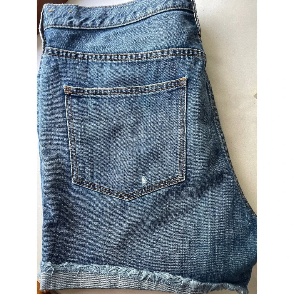 Madewell Women 31 Cut-Off Denim Shorts‎ 4 inch Mid Rise Medium Wash Cotton